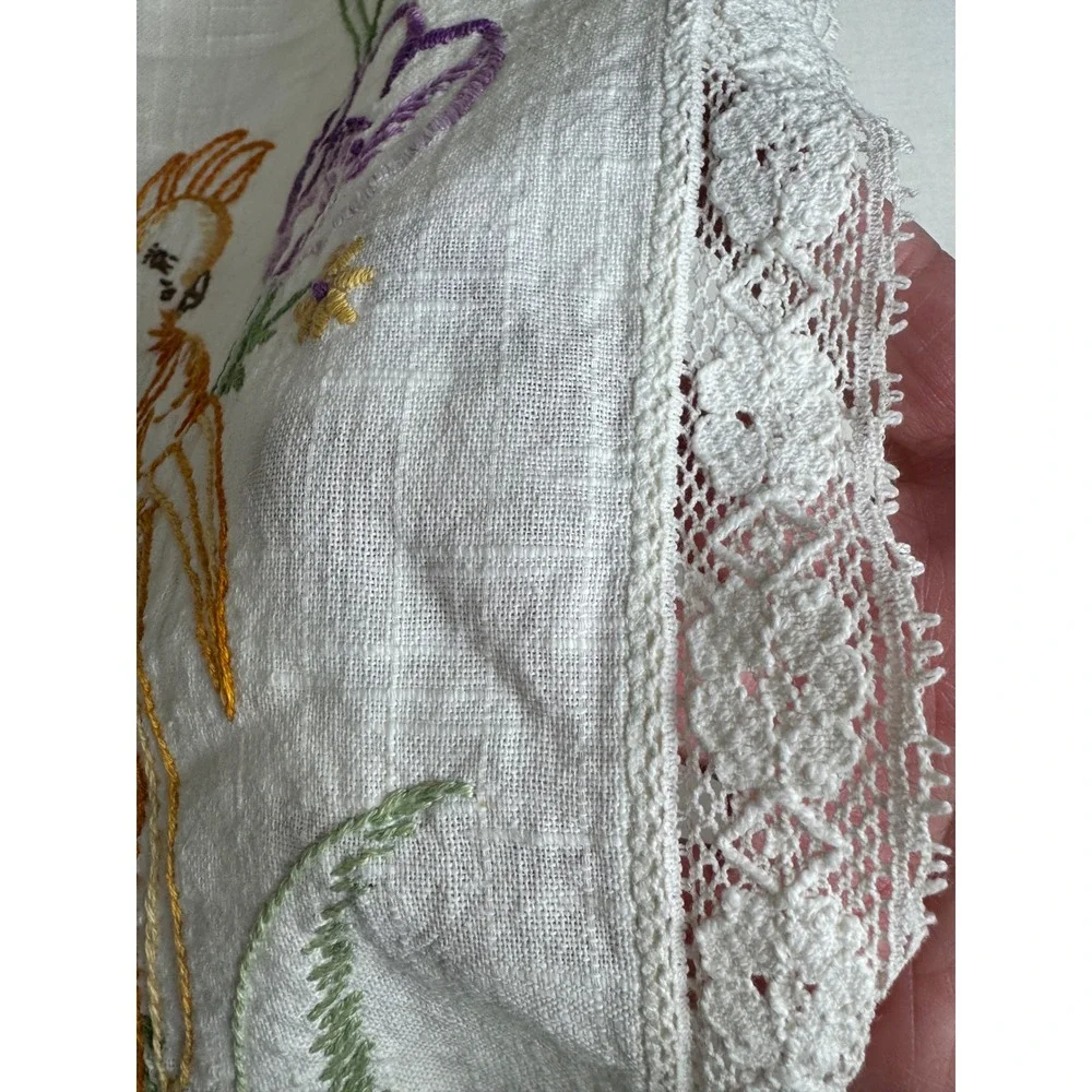 Vintage Hand Embroidered Bird Table Runner Lace Trim Floral Cockatoo‎ 48x15